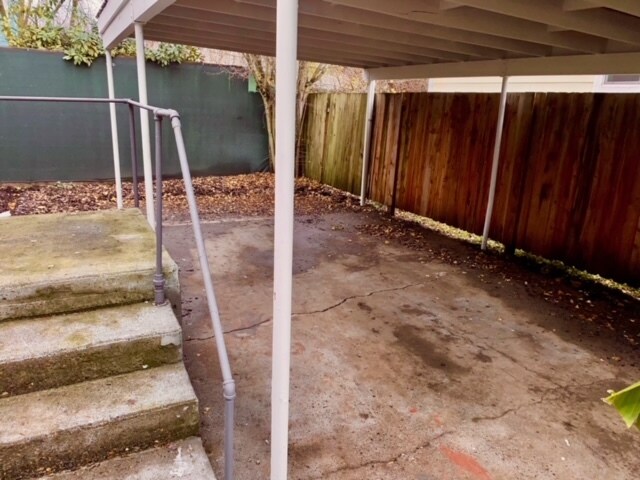 Building Photo - 8236 N Olympia St