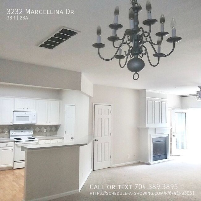 Building Photo - 3232 Margellina Drive