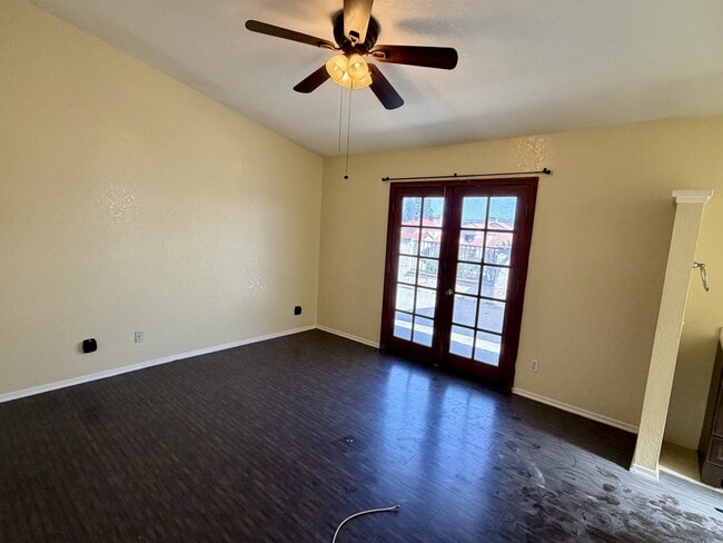 Building Photo - 15680 Shadow Mountain Ln