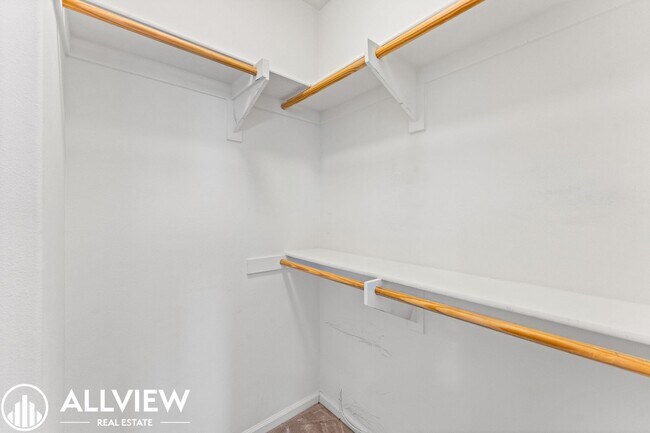 Building Photo - Your Next Home Awaits – Beautiful 3-Bedroom Irvine Townhome