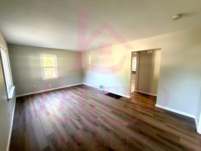 Building Photo - Adorable 2 Bedroom 1 Bathroom Home In St. Ann!!!