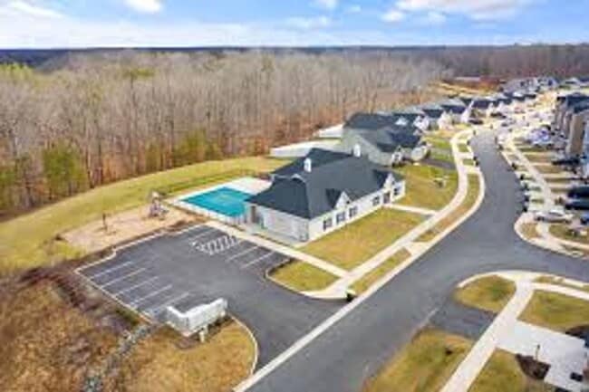 Building Photo - Village Oaks Townhome 3bed/2.5Bath