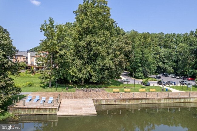 Building Photo - 7261 Dockside Ln