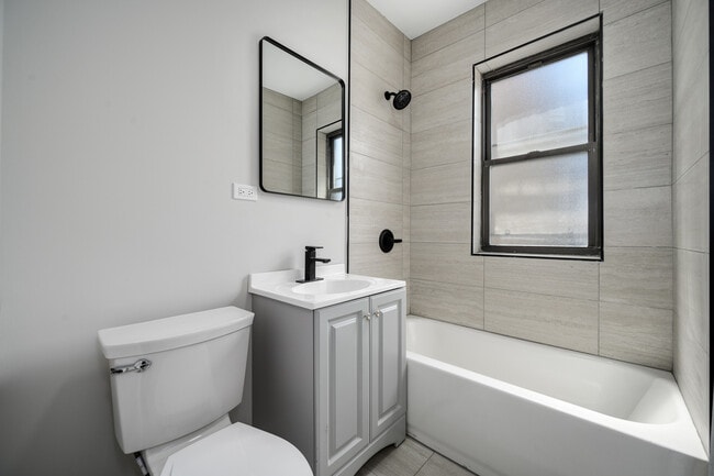 Building Photo - 1206 W 83rd St
