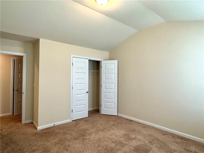 Building Photo - 2961 Township Glen Ln