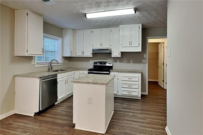 Building Photo - 4922 Anclote Dr