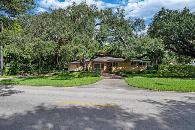 Building Photo - 1039 Hardee Rd