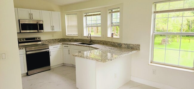 Building Photo - 11128 59th St N