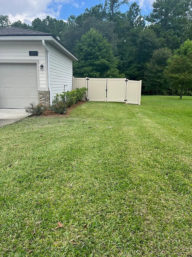 Building Photo - 3074 Paddle Creek Dr