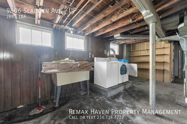 Building Photo - 9806 Sladden Ave