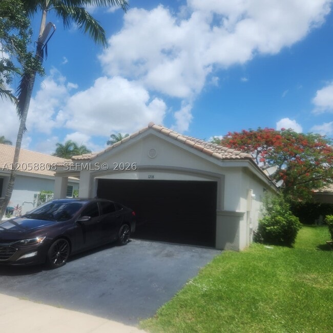 Building Photo - 1218 Canary Island Dr