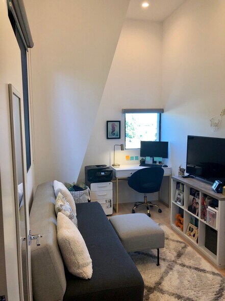 2nd Bedroom - 1282 S Cloverdale Ave