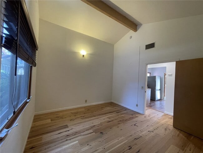 Building Photo - 763 S Los Robles Ave