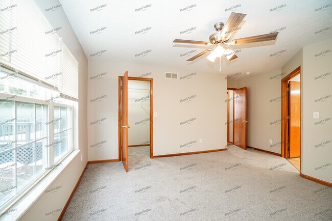 Building Photo - 2805 Westrock Dr