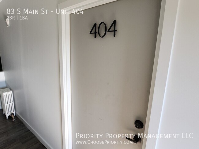 Building Photo - 1BR Penthouse Apartment, Downtown Harrison...