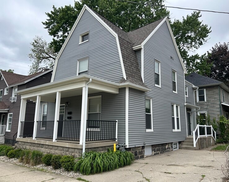 Building Photo - 411 6th St NW