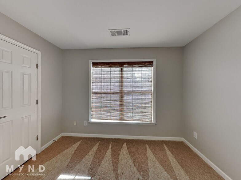 Building Photo - 2149 Wrights Mill Cir NE