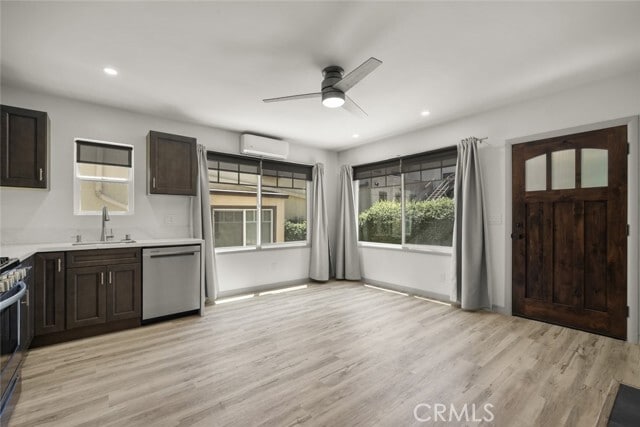 Building Photo - 475 E Del Mar Blvd