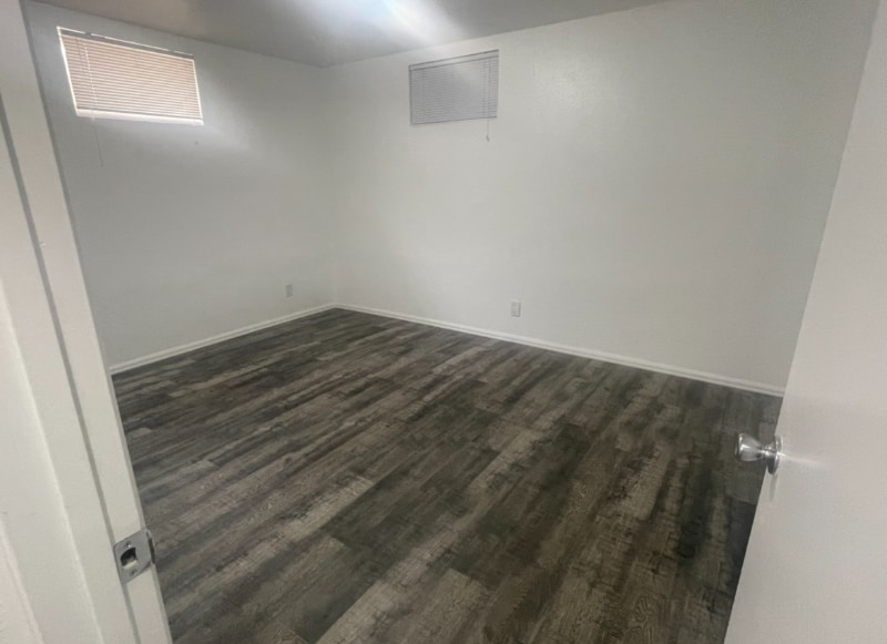 Building Photo - 10421 Pennsylvania St