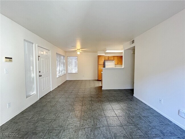 Building Photo - 3125 Casey Dr