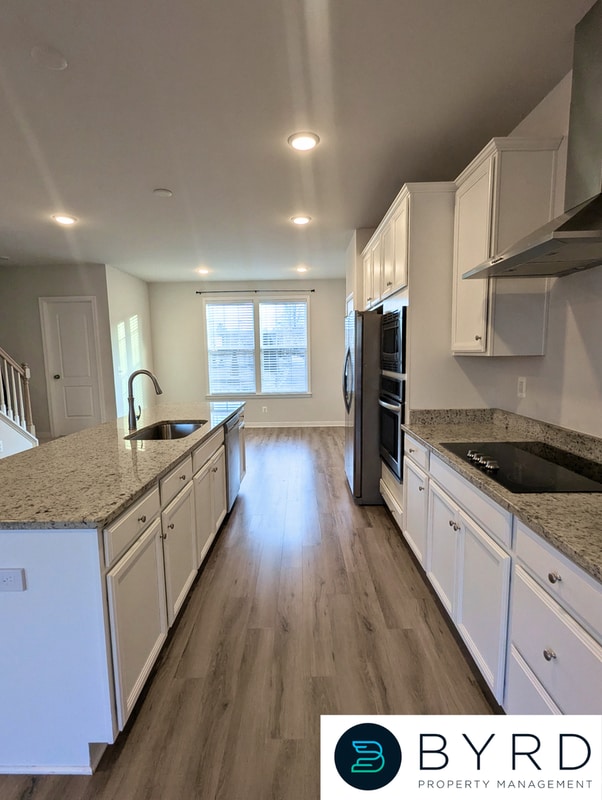 Building Photo - 1325 Claytor Ln