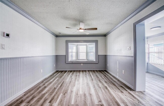 Building Photo - 19506 Gulf Blvd