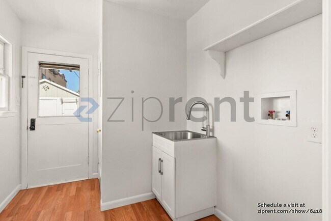 Building Photo - 1463 Jackson St