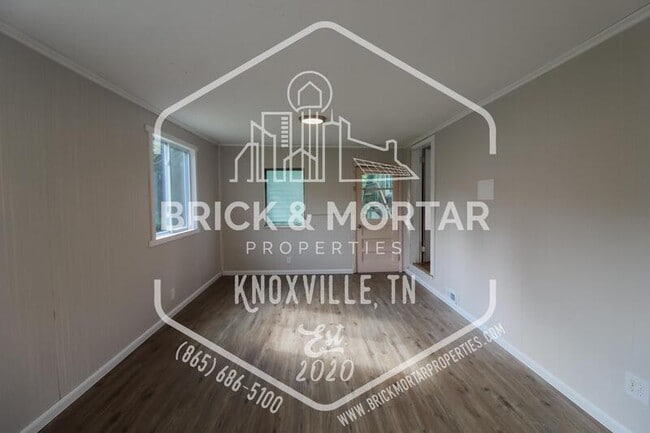 Building Photo - 316 Sarvis Dr