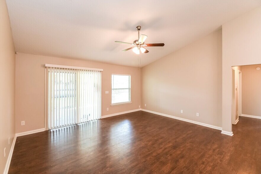 Building Photo - 2760 Cold Creek Blvd