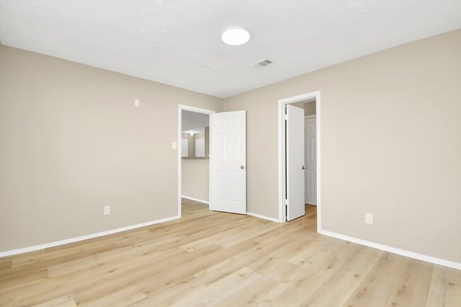 Building Photo - 10023 King Ranch Ln