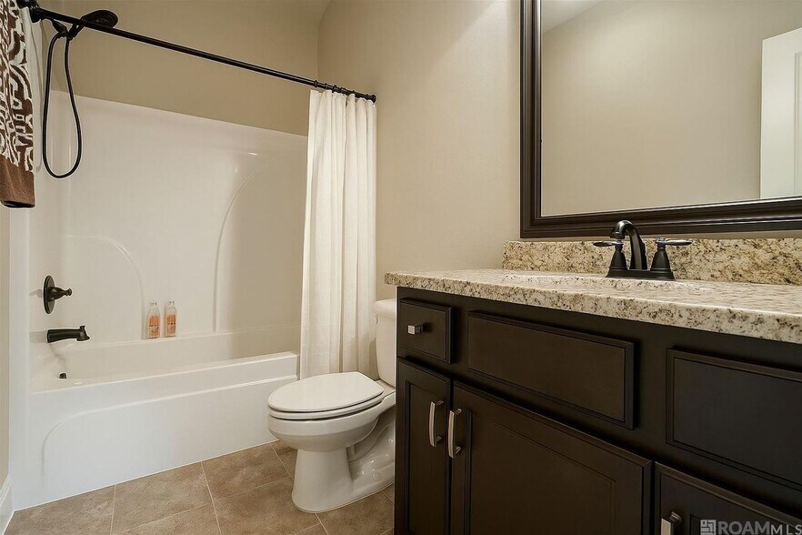 Building Photo - 7023 Myrtle Bluff Dr