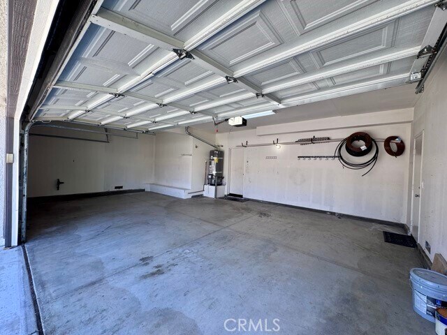 Building Photo - 26317 Palm Tree Ln