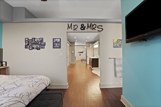 Building Photo - 334 Broad St