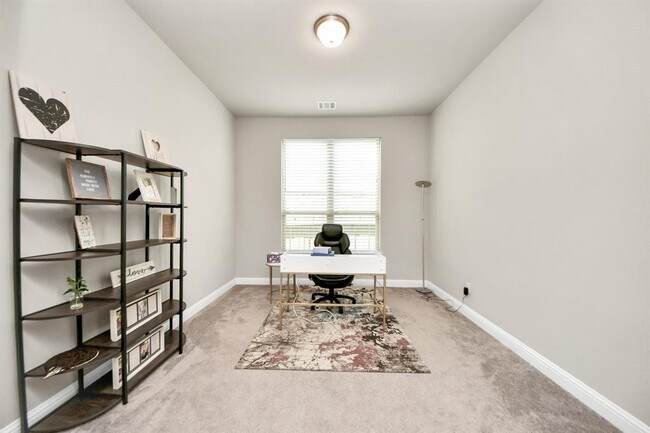 Building Photo - 6331 Cambrai Wood Ln