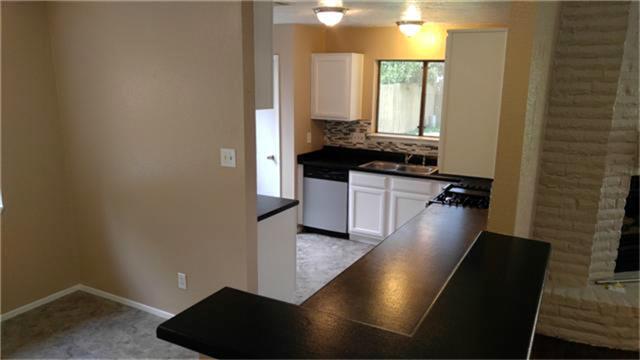 Building Photo - 2704 Orion Dr