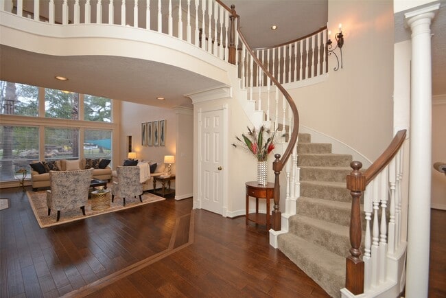 Building Photo - 70 N Skyflower Ct