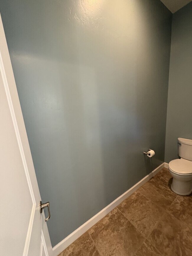 Building Photo - Dove Mountain 4 bedroom with Den 3,277 sq ...