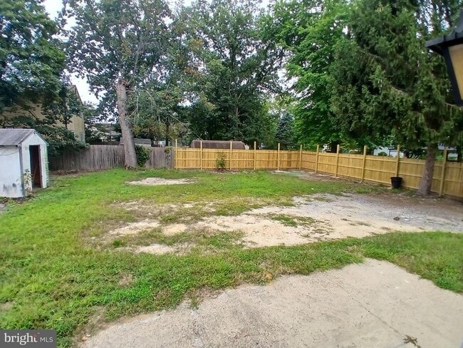 Primary Photo - 1785 Williamstown Rd