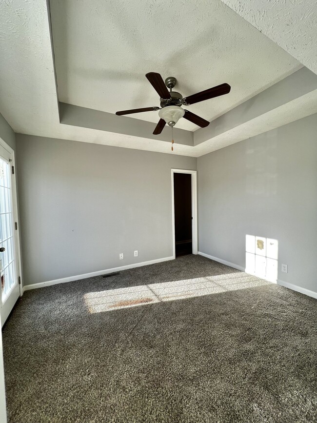 Building Photo - 3444 Fox Run Dr. Clarksville, Tn 37042