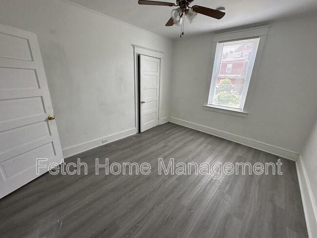 Building Photo - 431 Fremont St