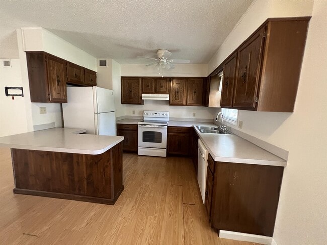 Building Photo - 156 Bumgarner Ln