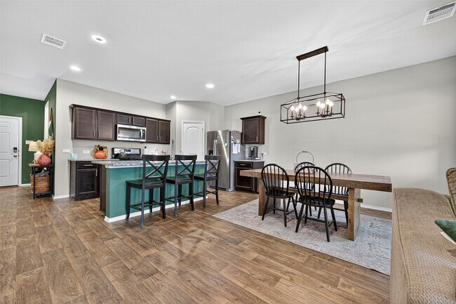 Building Photo - 14601 Blackbrush Mnr