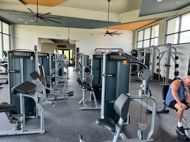 Building Photo - 1027 Waterline Ct