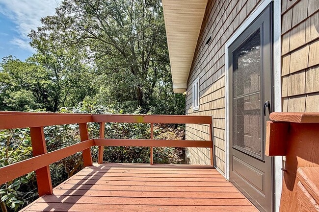 Building Photo - 12182 Heron Dr