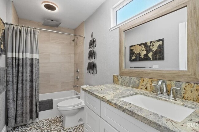 Building Photo - 8000 Kroll Way