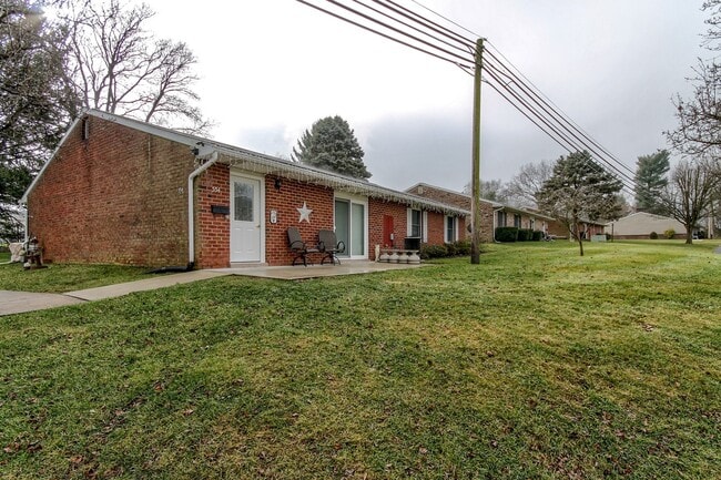 Building Photo - 554 Alison Dr