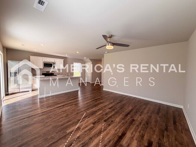 Building Photo - New Construction Townhouse Available for R...