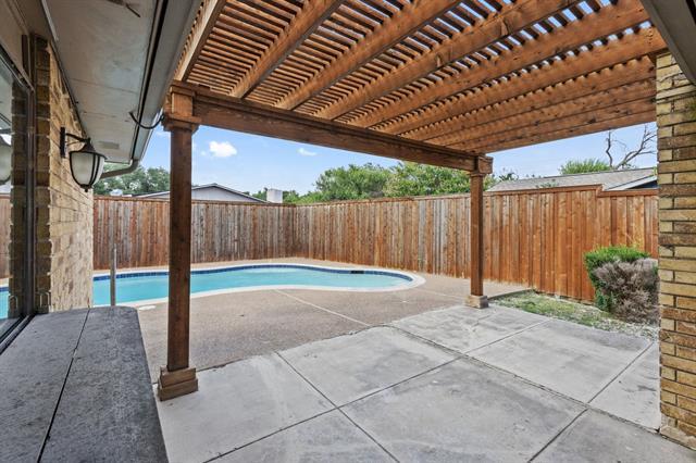 Building Photo - 2233 Marble Falls Dr