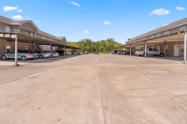 Building Photo - 210 Brazos St