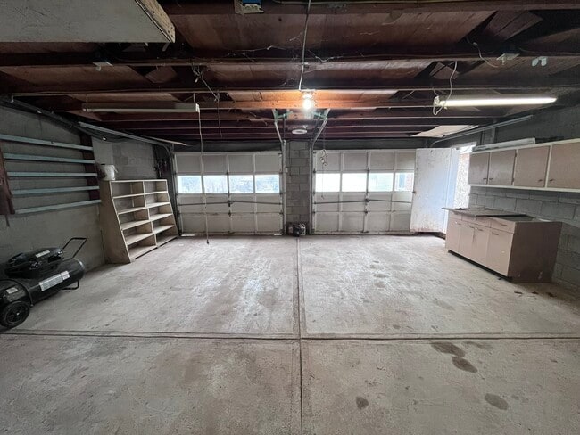 Building Photo - 1515 House